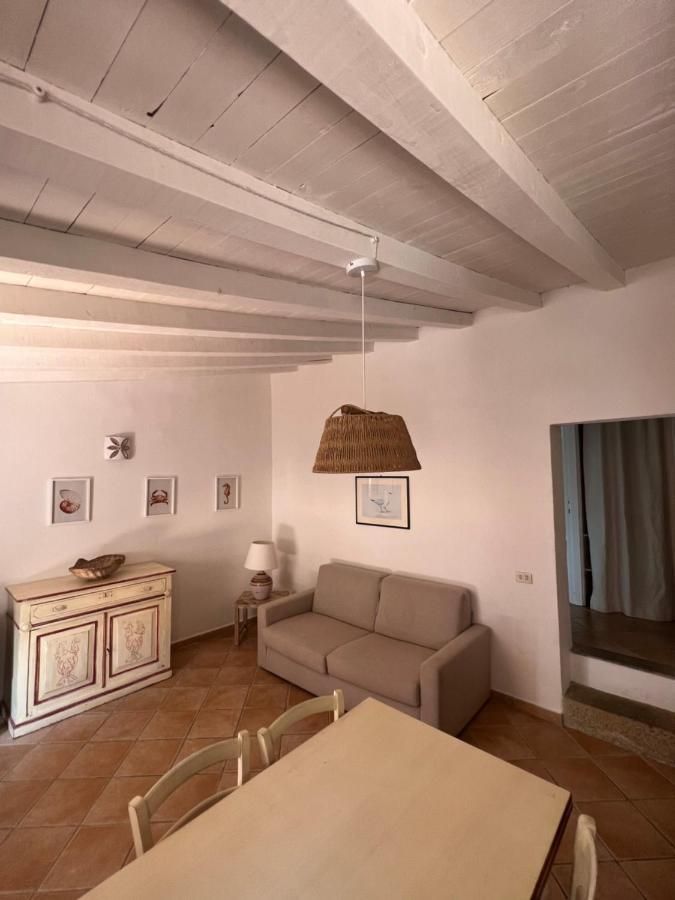 Appartamento Il Paguro A Cala Francese La Maddalena  Ngoại thất bức ảnh