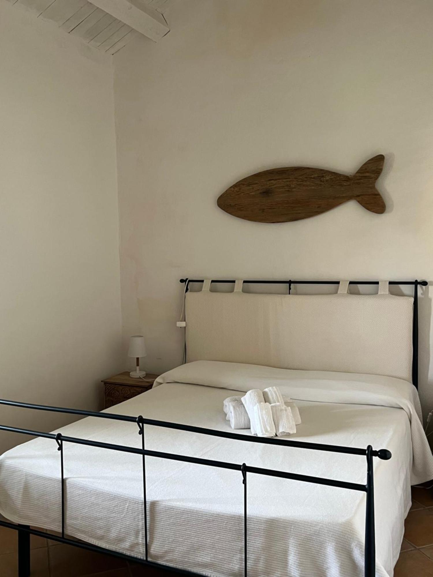 Appartamento Il Paguro A Cala Francese La Maddalena  Ngoại thất bức ảnh