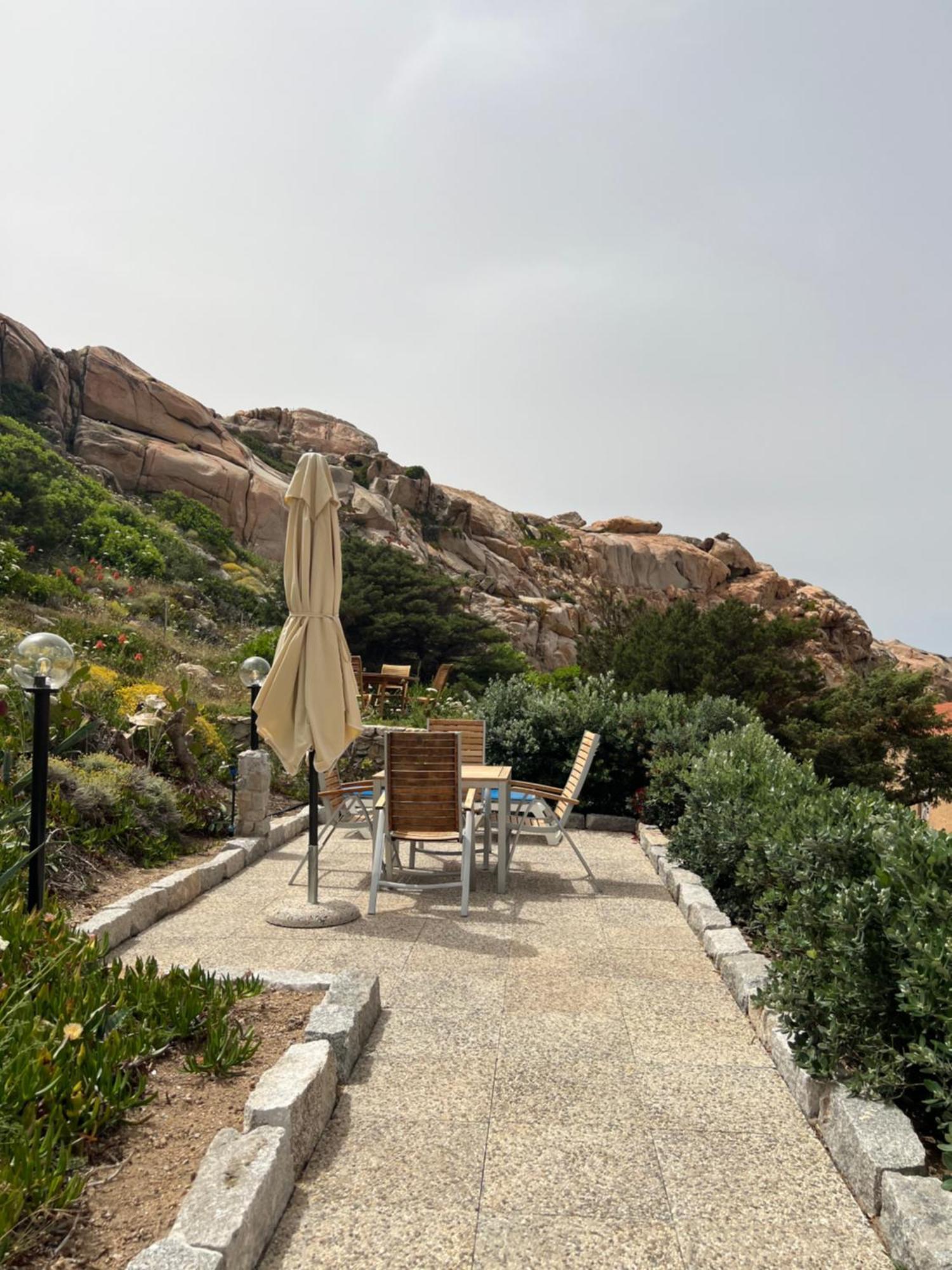 Appartamento Il Paguro A Cala Francese La Maddalena  Ngoại thất bức ảnh